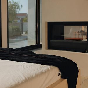 Deluxe Studio